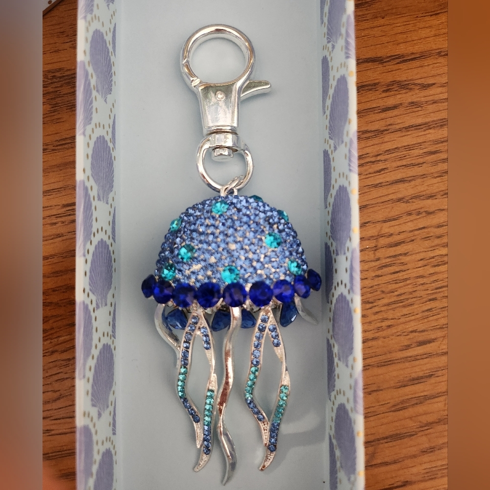 Viral Blue & Silver Beaded Jellyfish Keychain. The Tags Off, But Nvr Worn. Ex Co